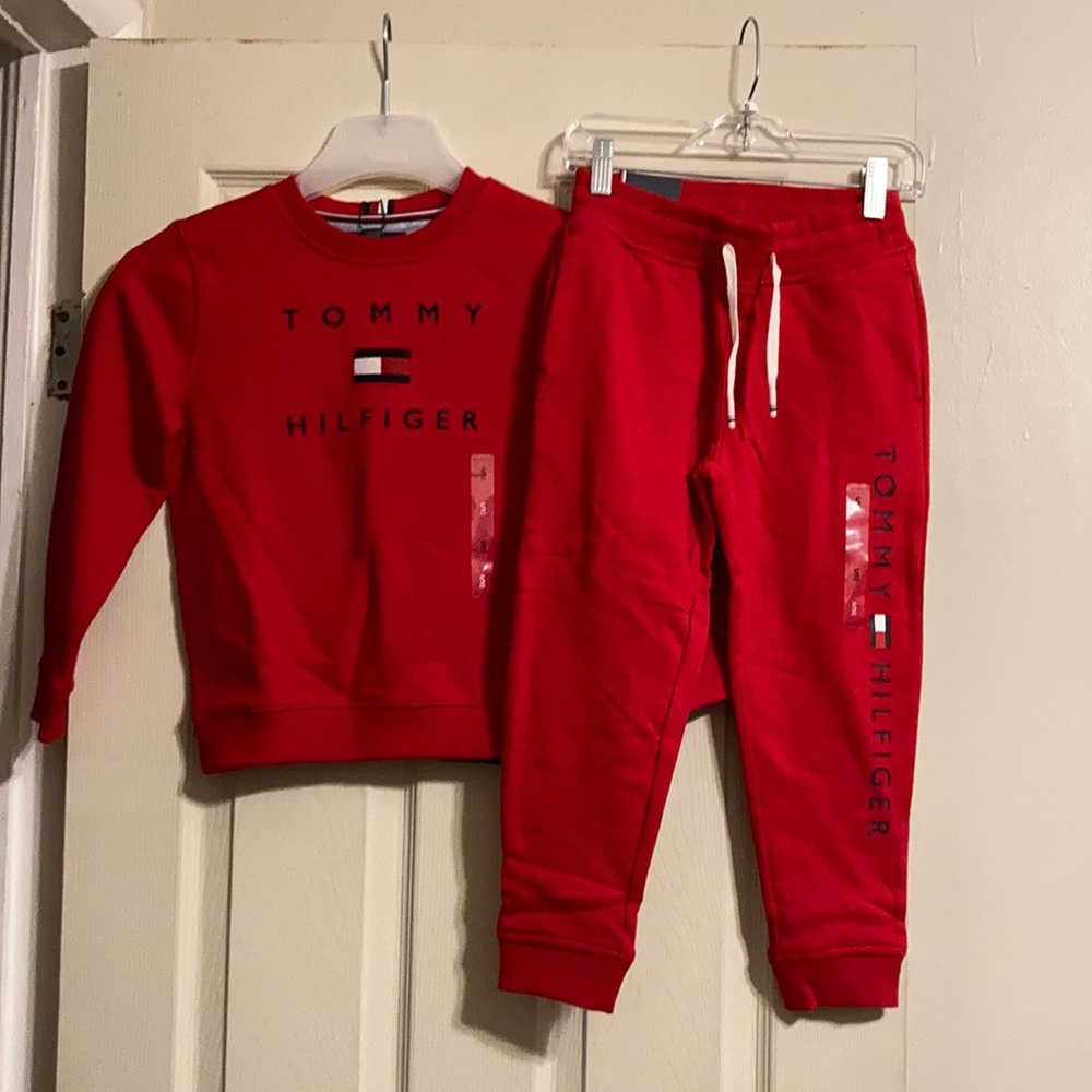 NWT Tommy Hilfiger